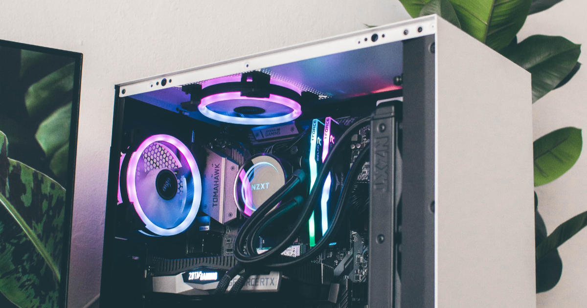 Can You Use a Laptop Hard Drive In A Desktop 1 can you use a laptop hard drive in a desktop featured image