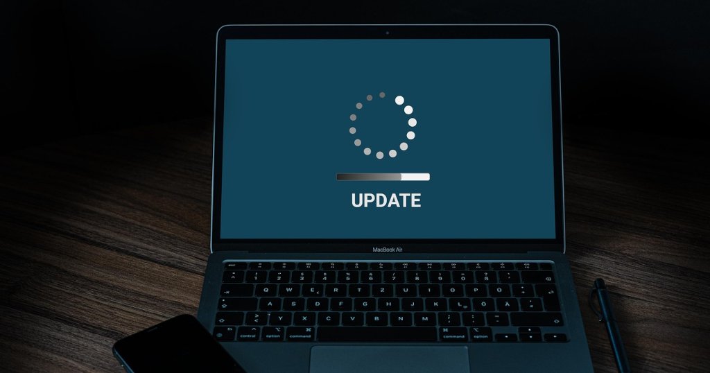 A laptop showing an update notification
